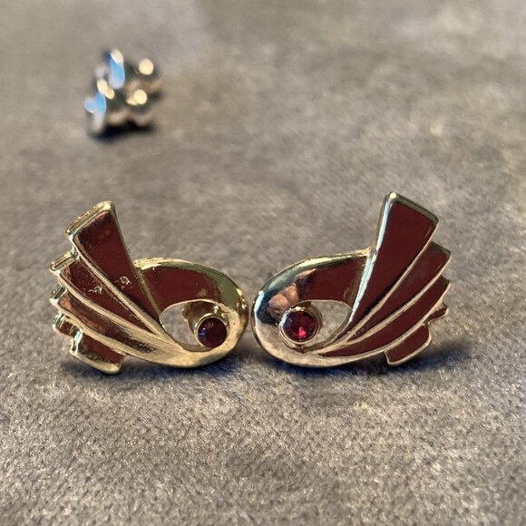 Vintage Gold Plate & Red Crystal Post Earrings - Picture 1 of 5